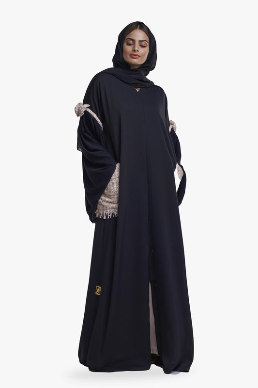 Kenza Abaya: Stylish and versatile abaya with a modern, minimalistic design by Fashion by Shehna